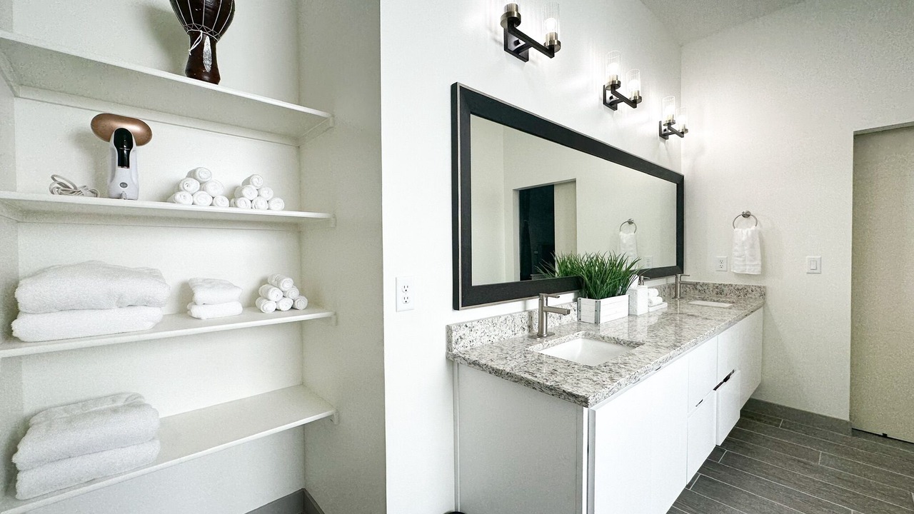 Photo of Bathroom in Biggs Field