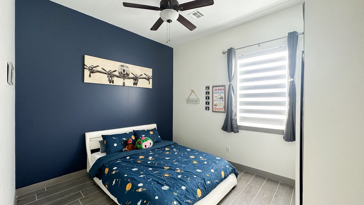 Photo of Bedroom in Biggs Field