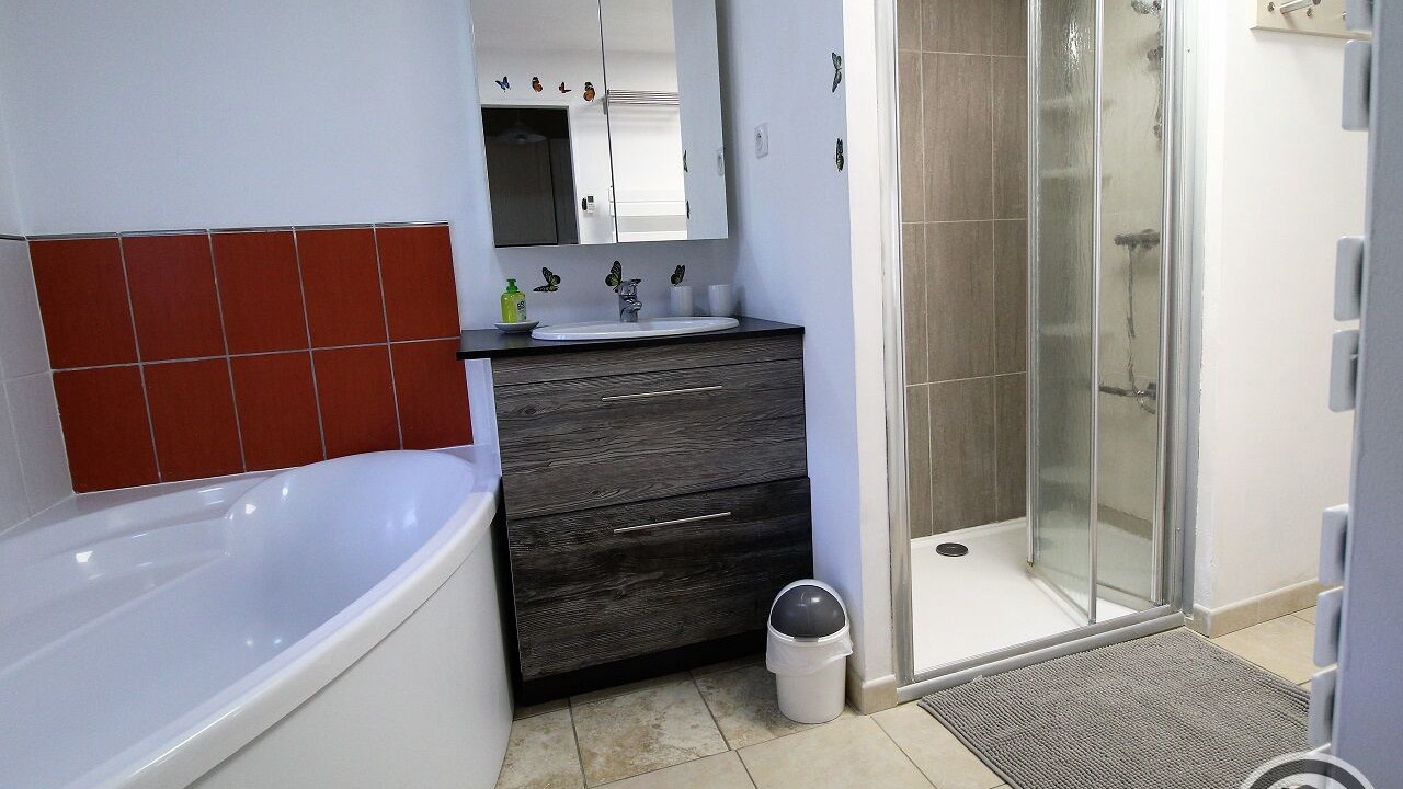 Photo of Bathroom in Cublize