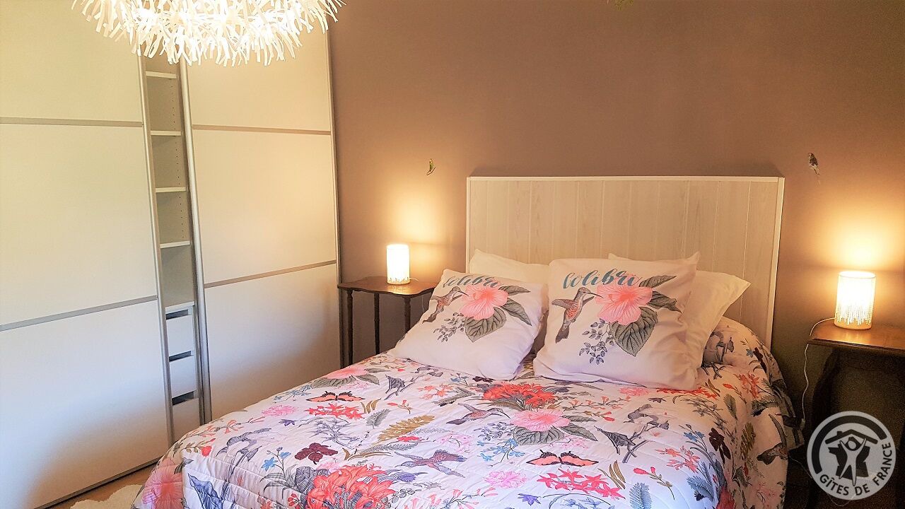 Photo of Bedroom in Cublize