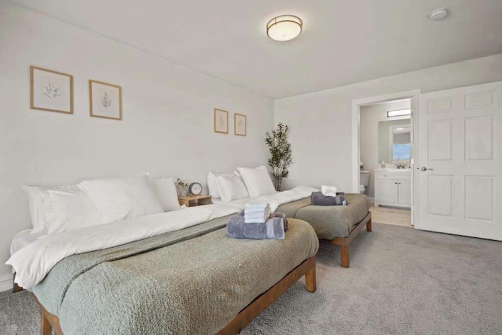 Photo of Bedroom in Bryant Pattengill West