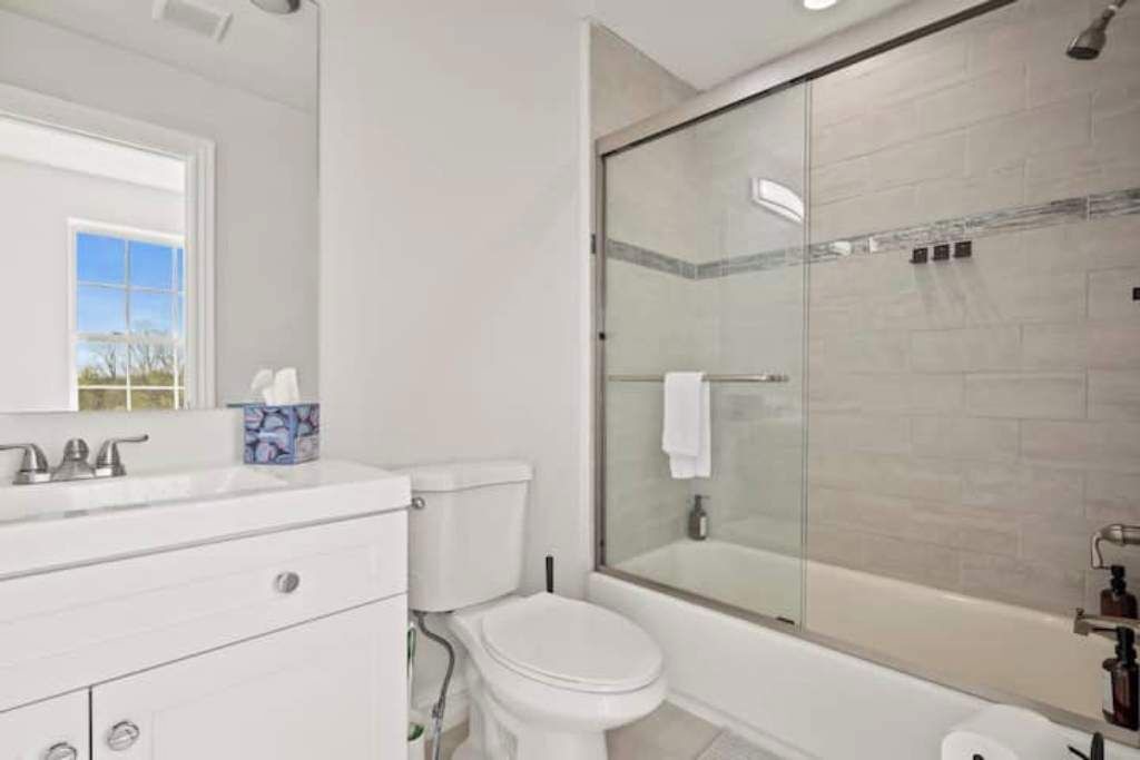Photo of Bathroom in Bryant Pattengill West