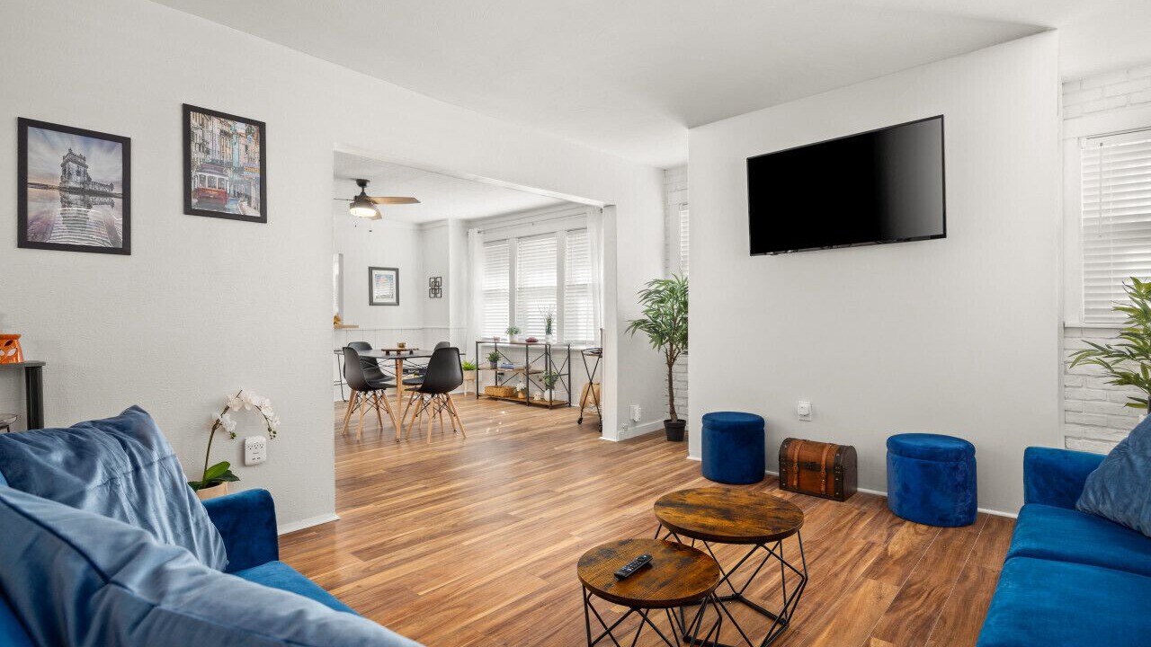 Photo of Livingroom in Peoria Heights