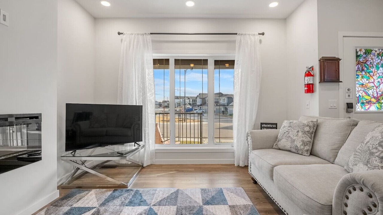 Photo of Livingroom in Cochrane