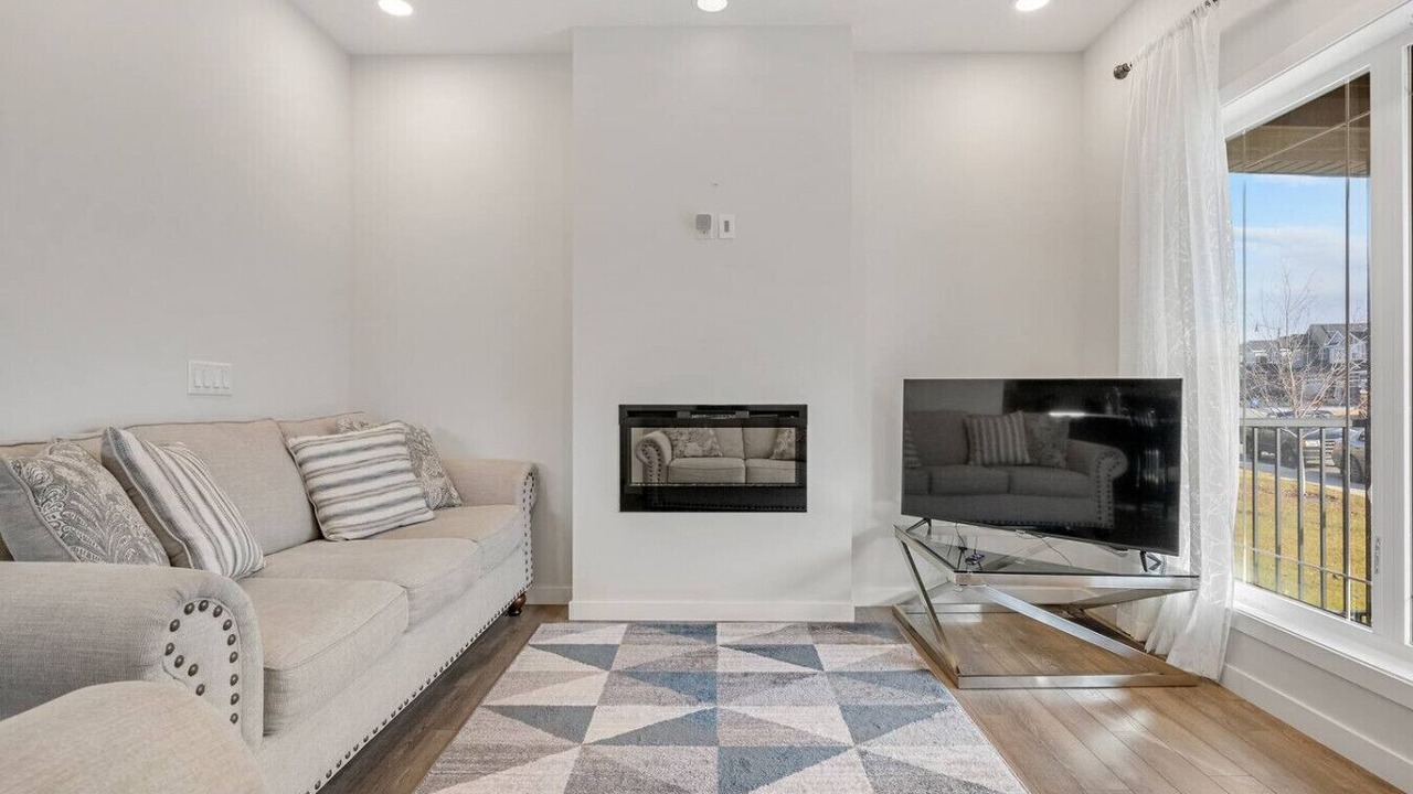 Photo of Livingroom in Cochrane