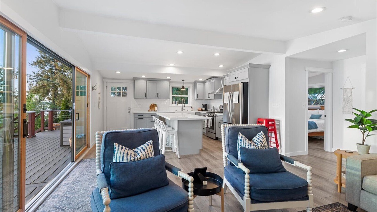 Photo of Others in Warm Beach