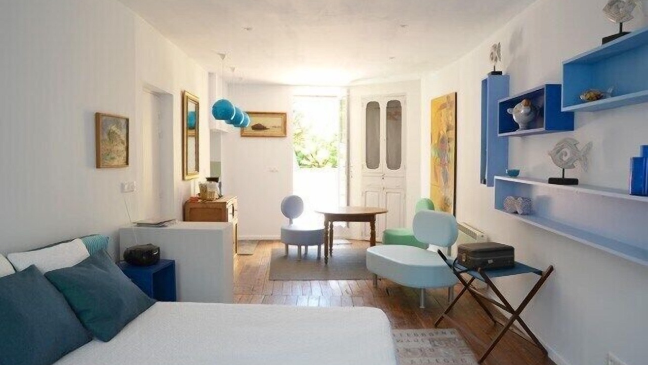 Photo of Bedroom in Dun-le-Palestel