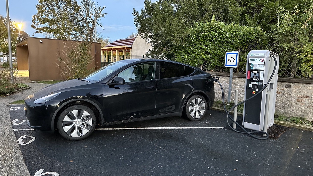 Photo of Others in Dun-le-Palestel