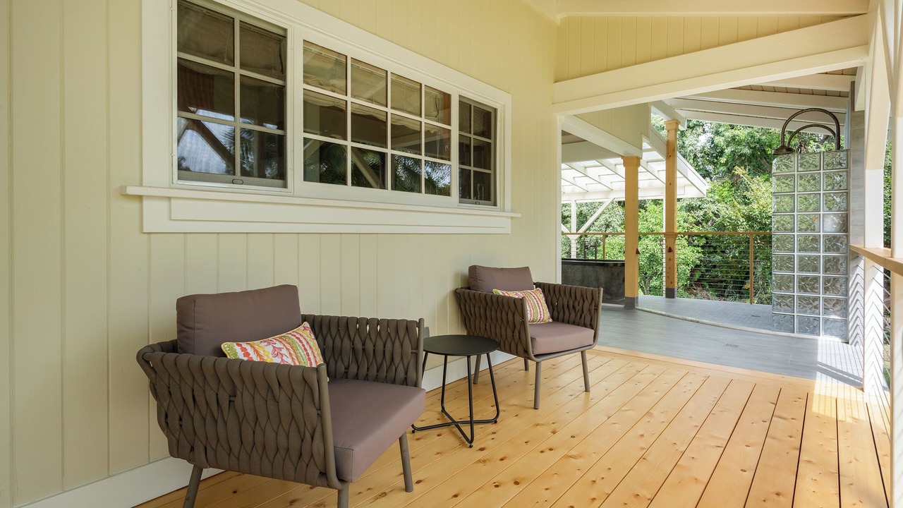 Photo of Patio Balcony in Makapala