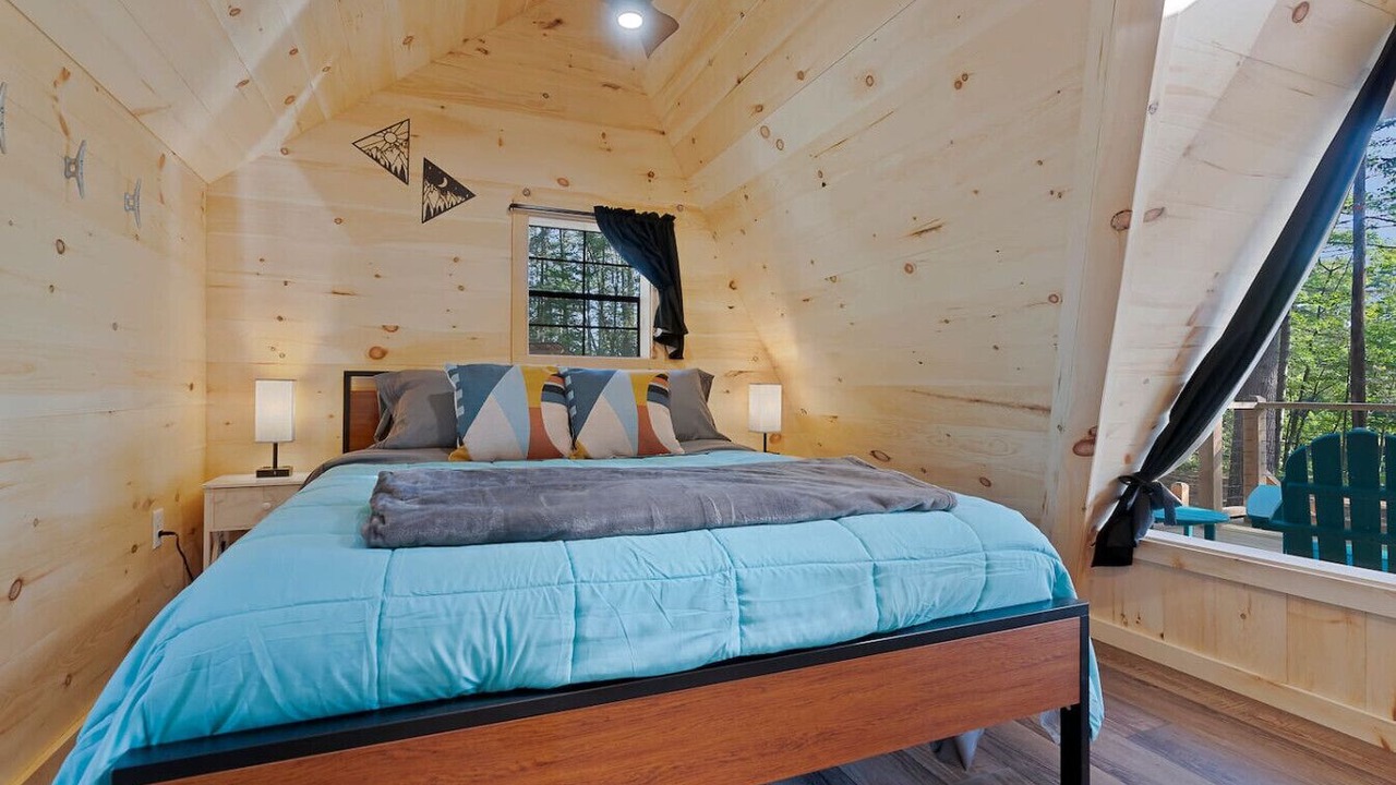 Photo of Bedroom in Oxford