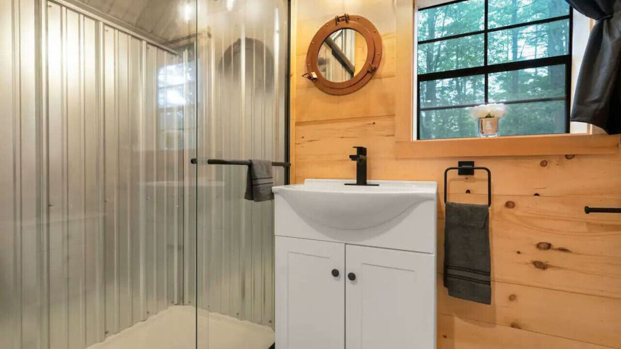 Photo of Bathroom in Oxford