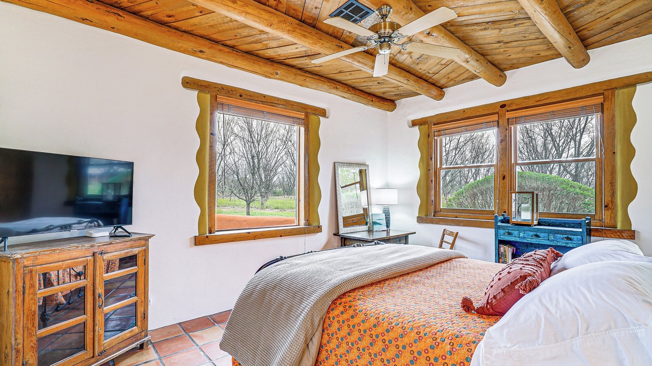 Photo of Bedroom in Mesilla Park