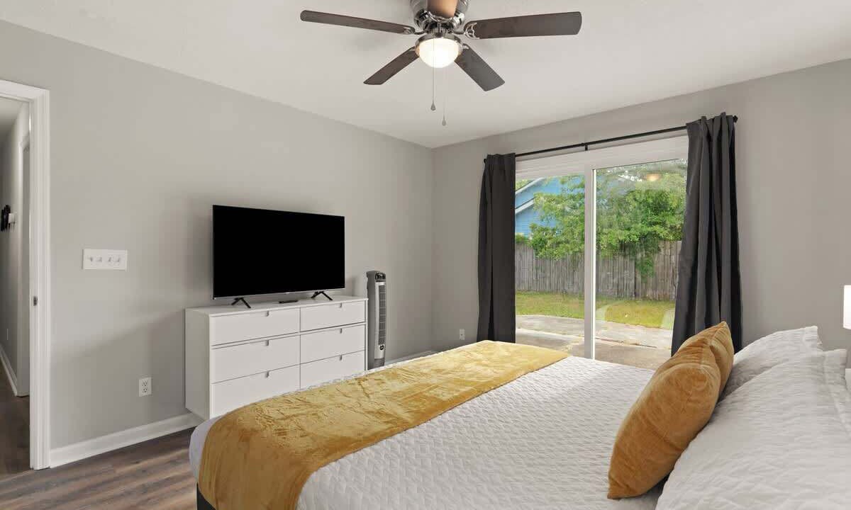 Photo of Bedroom in Brunswick