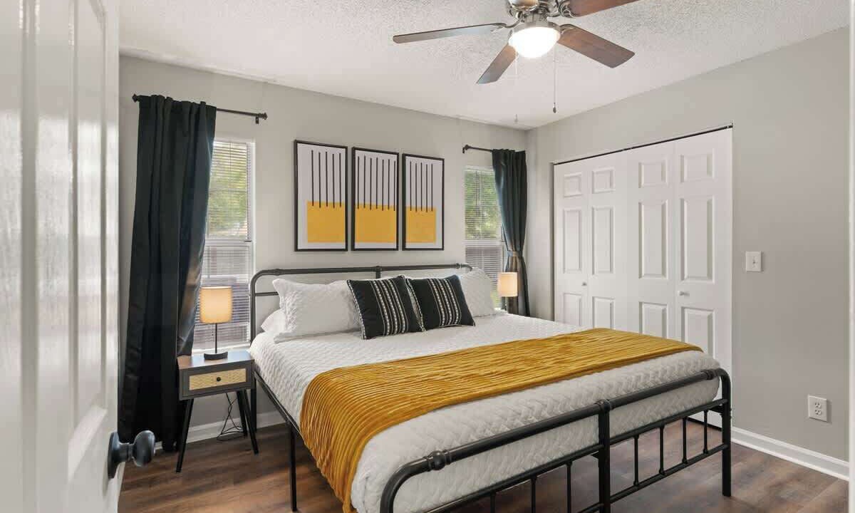 Photo of Bedroom in Brunswick