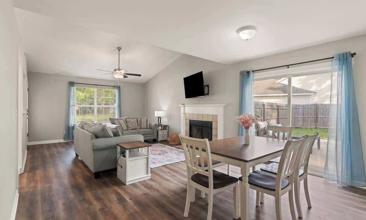 Photo of Livingroom in Brunswick