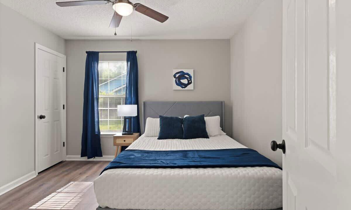 Photo of Bedroom in Brunswick