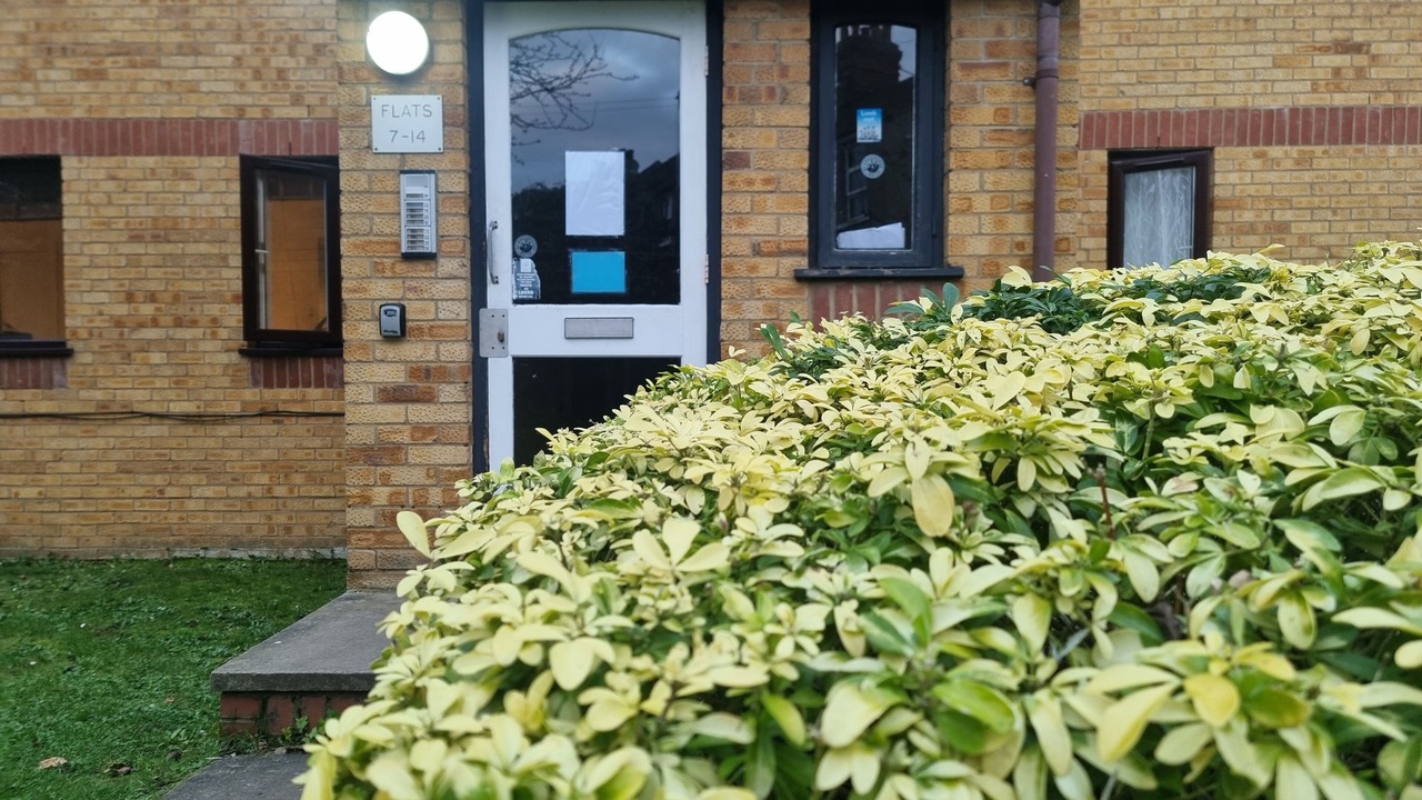 Photo of Others in Dudden Hill