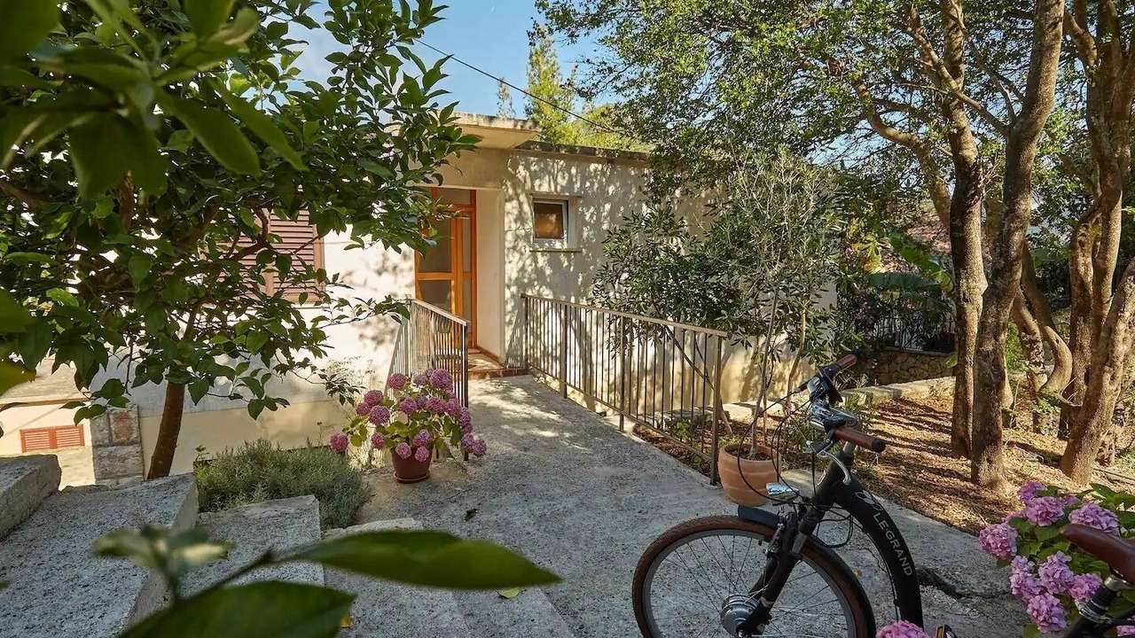 Photo of Outdoor in Sobra
