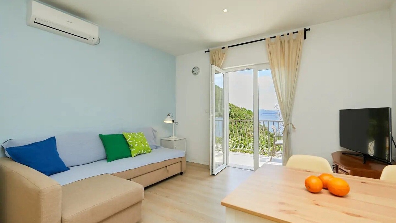 Photo of Livingroom in Sobra