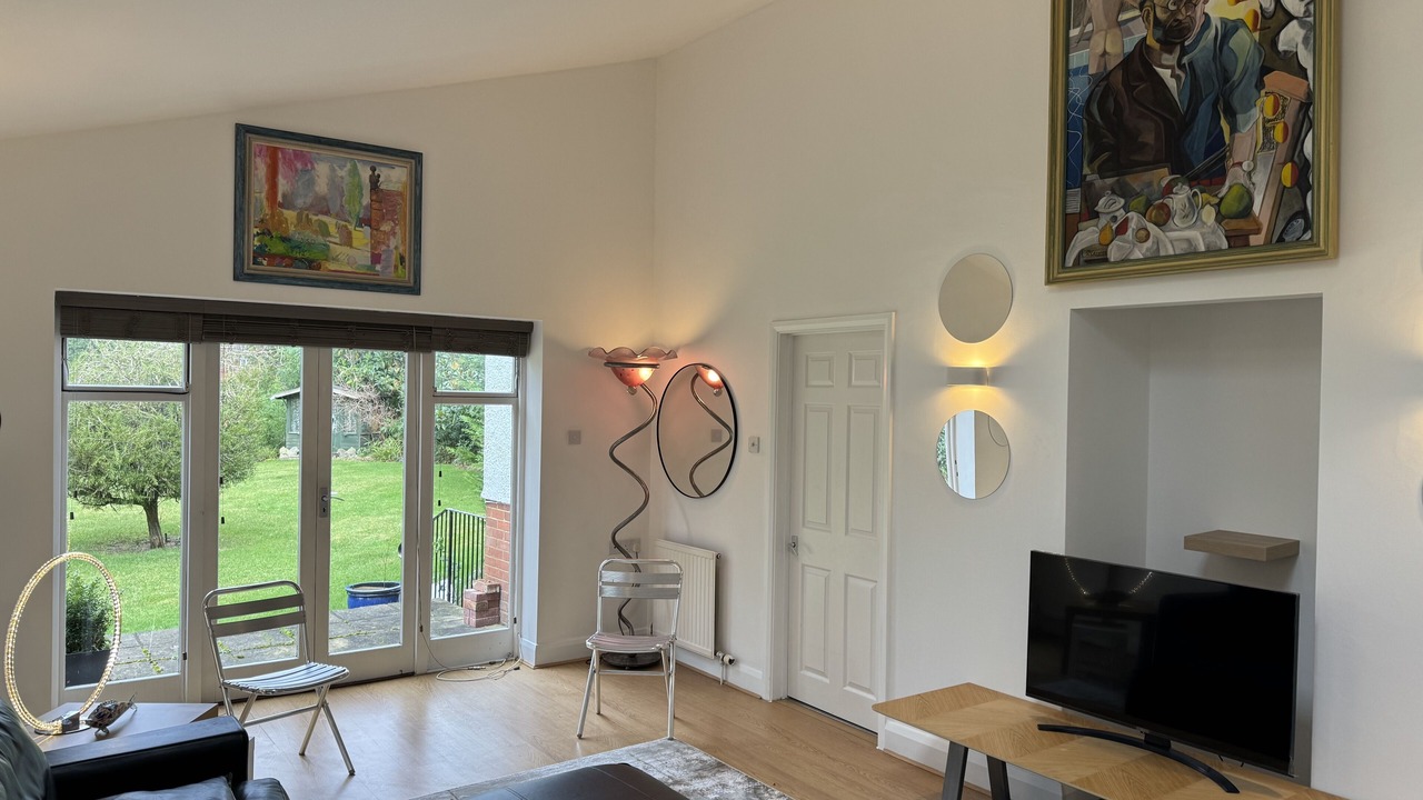 Photo of Livingroom in Weybridge