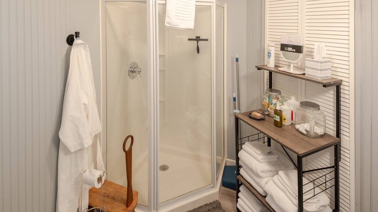 Photo of Bathroom in Mansion Hill