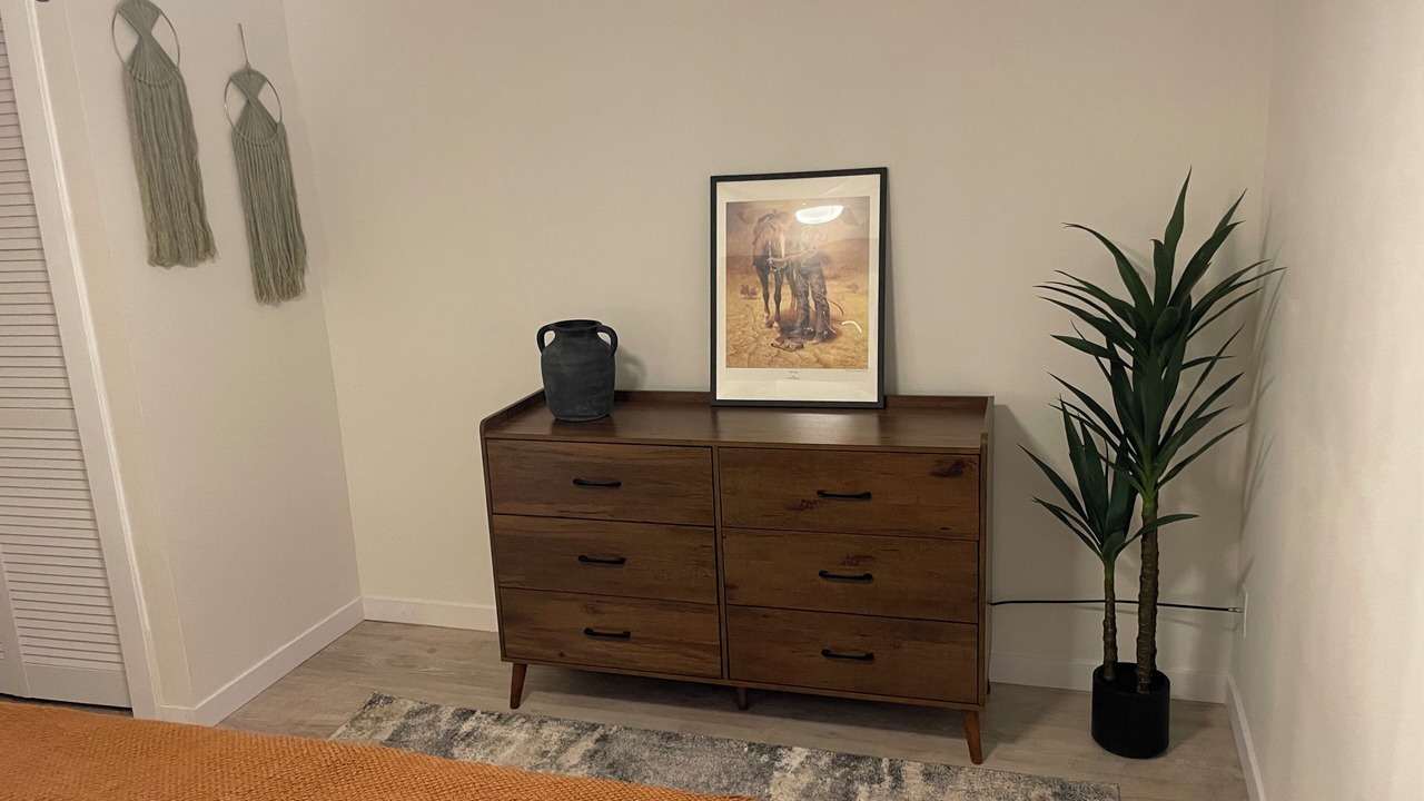 Photo of Bedroom in Winslow