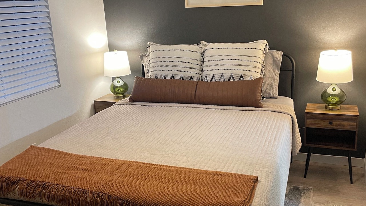 Photo of Bedroom in Winslow
