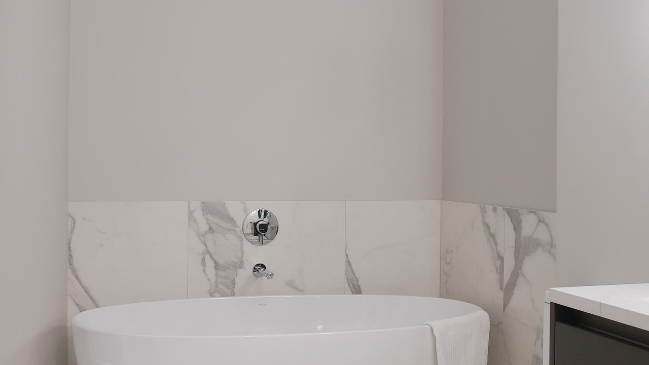 Photo of Bathroom in Near North Side