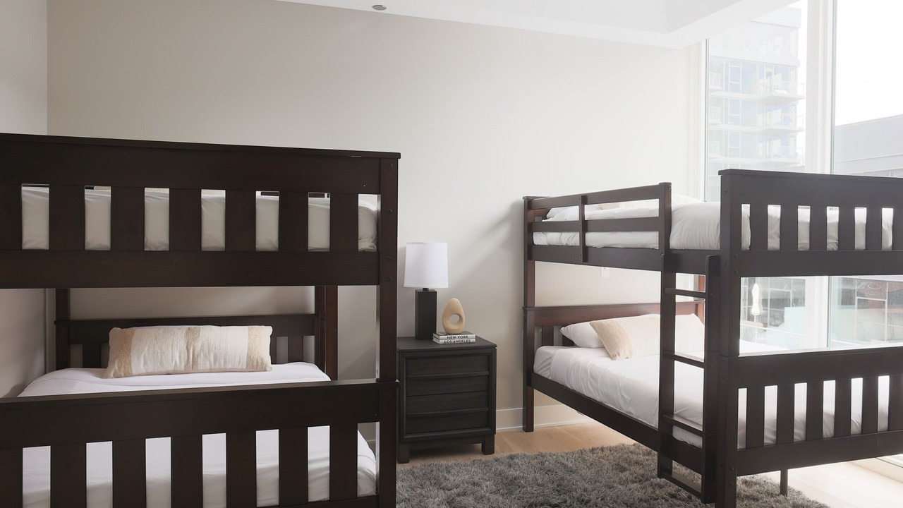 Photo of Bedroom in Near North Side