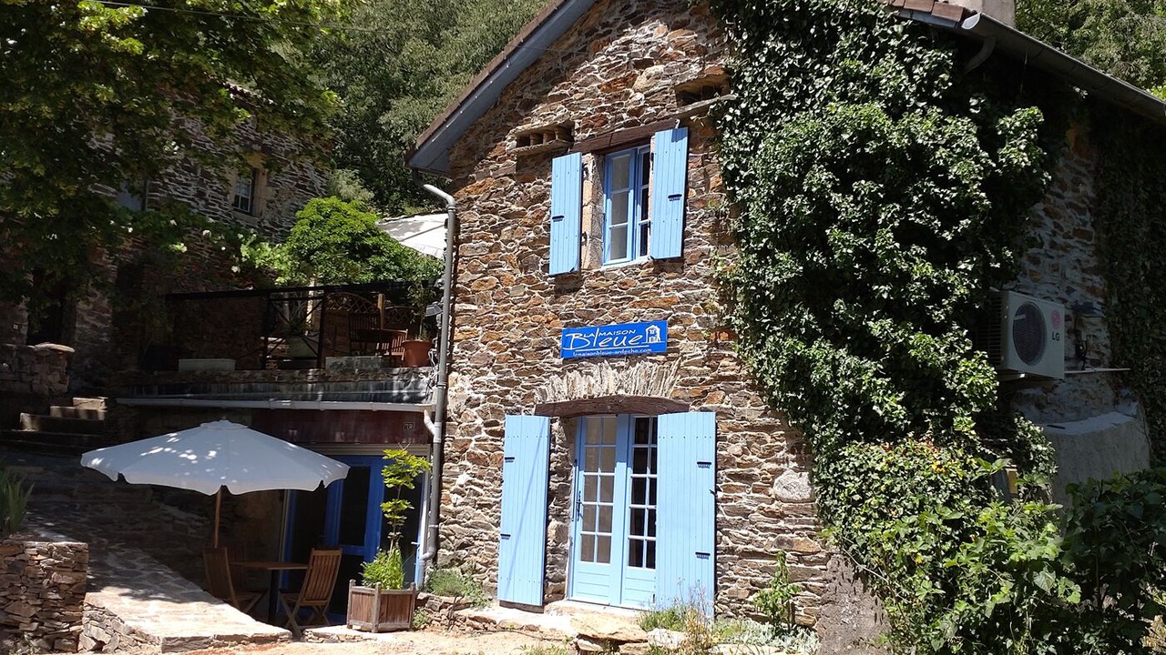 Photo of Outdoor in Saint-Melany