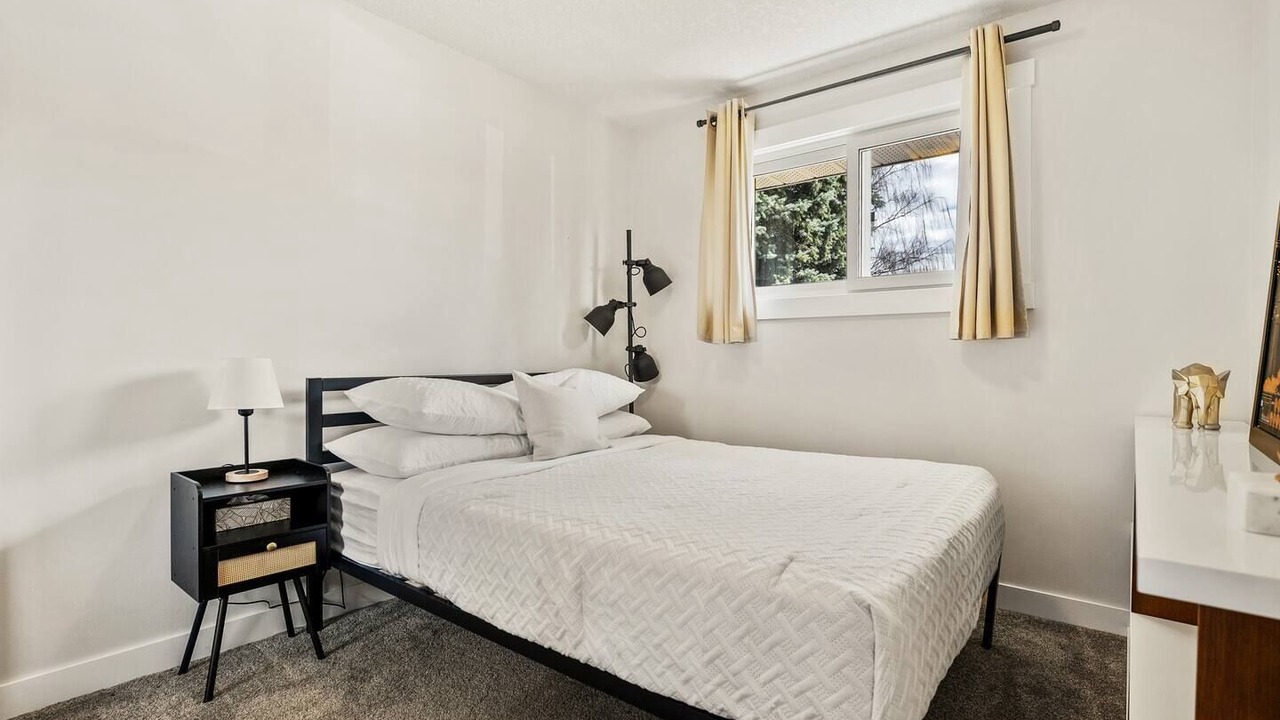 Photo of Bedroom in Willow Park
