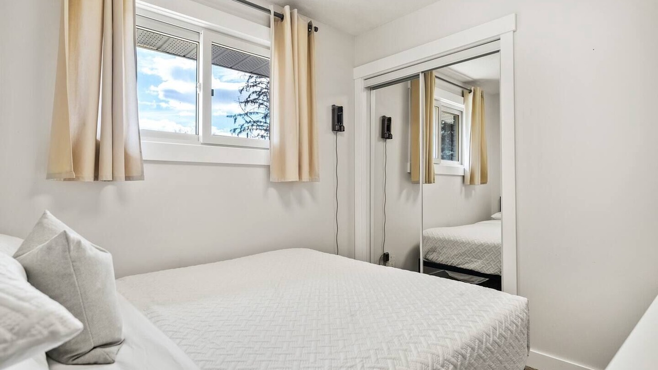 Photo of Bedroom in Willow Park