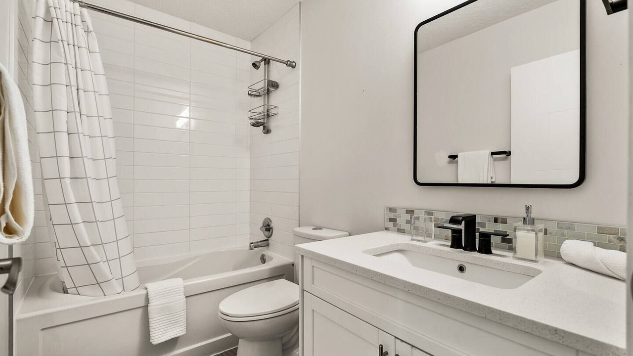 Photo of Bathroom in Willow Park