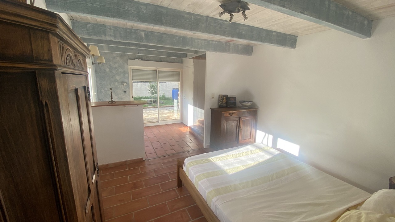 Photo of Bedroom in Collias