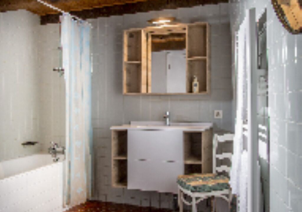 Photo of Bathroom in Cassaniouze