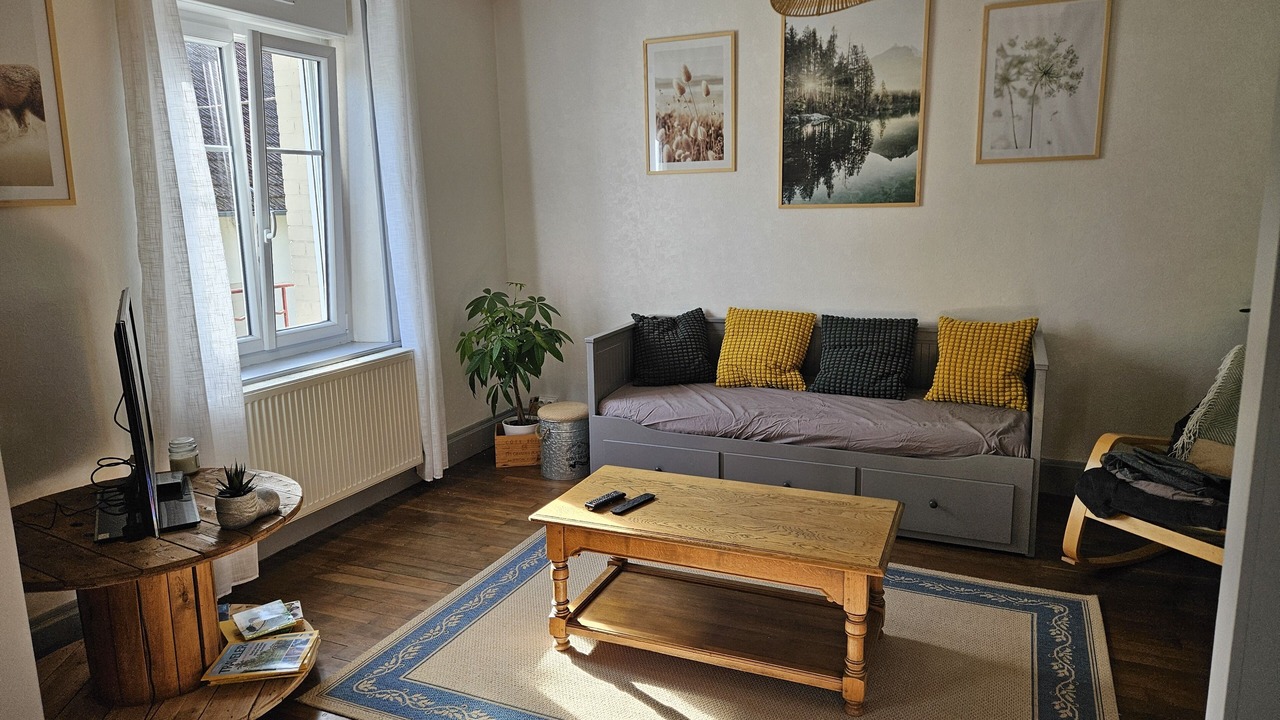 Photo of Livingroom in Sommerecourt