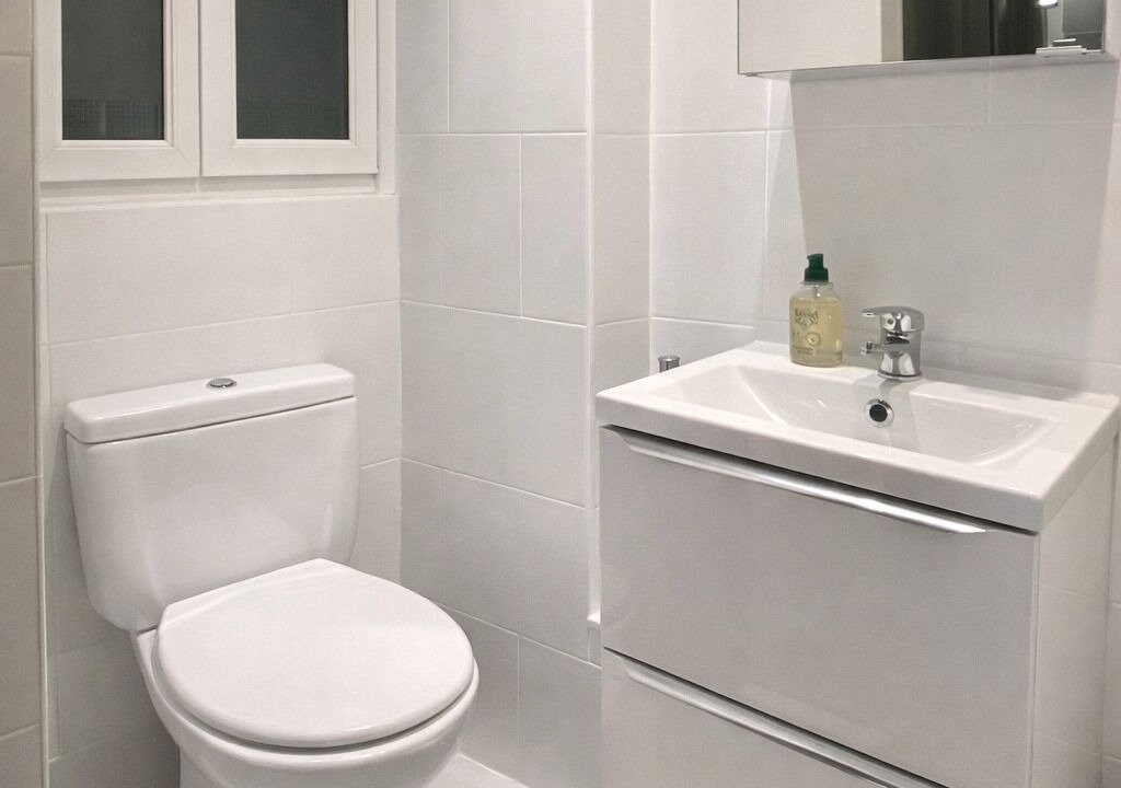 Photo of Bathroom in Arts-et-Metiers