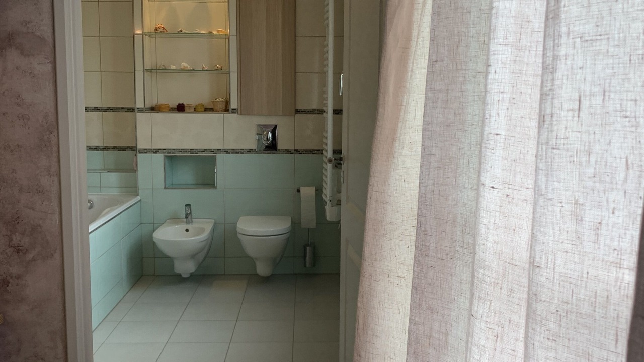 Photo of Bathroom in Haravilliers