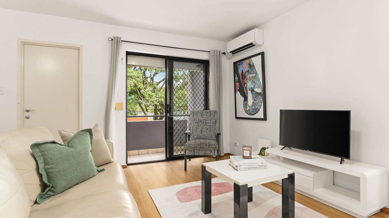 Photo of Livingroom in Woolloomooloo