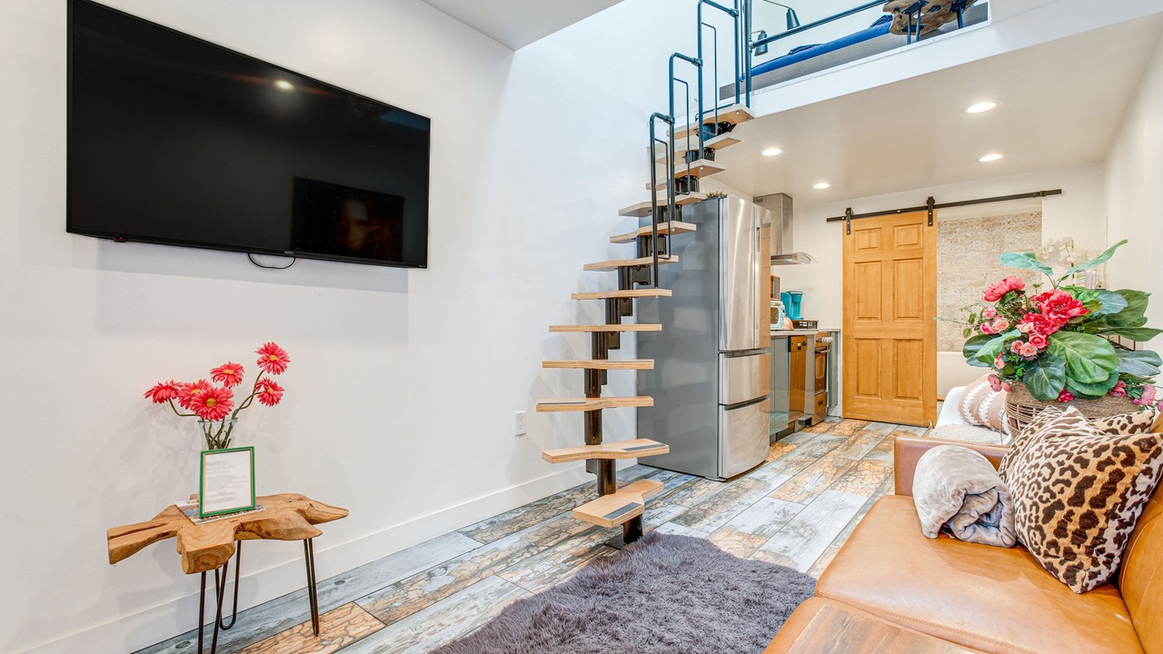 Photo of Livingroom in City Park West