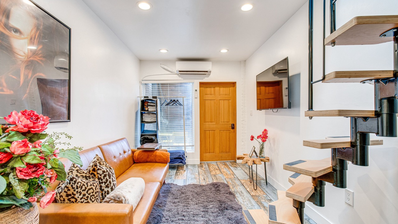 Photo of Bedroom in City Park West