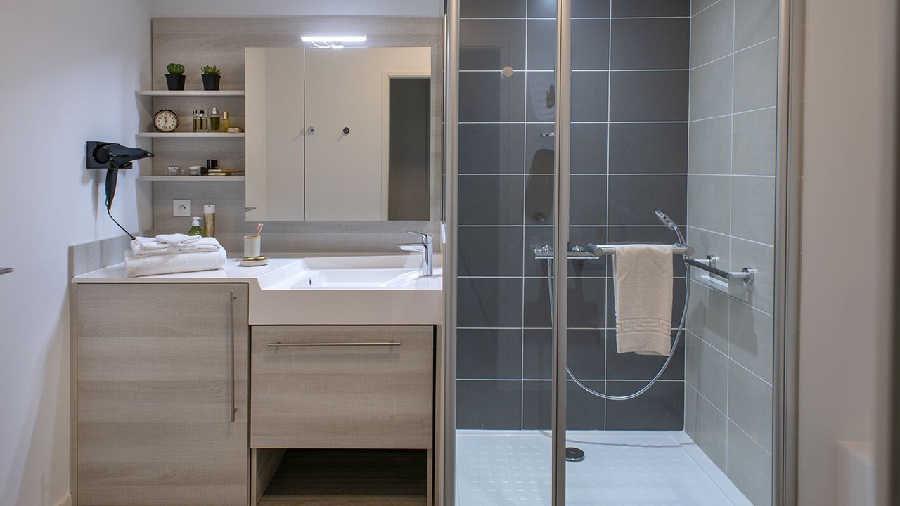 Photo of Bathroom in Chalon-sur-Saone