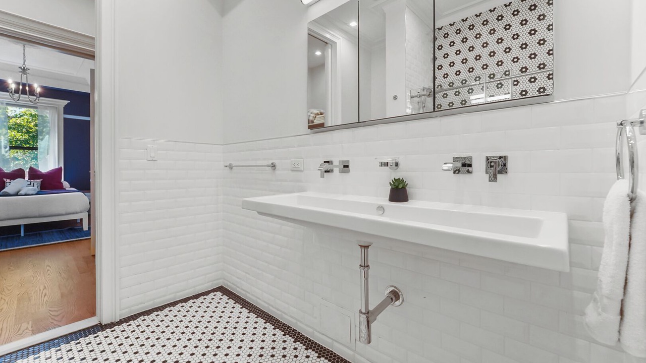Photo of Bathroom in Hamilton Heights