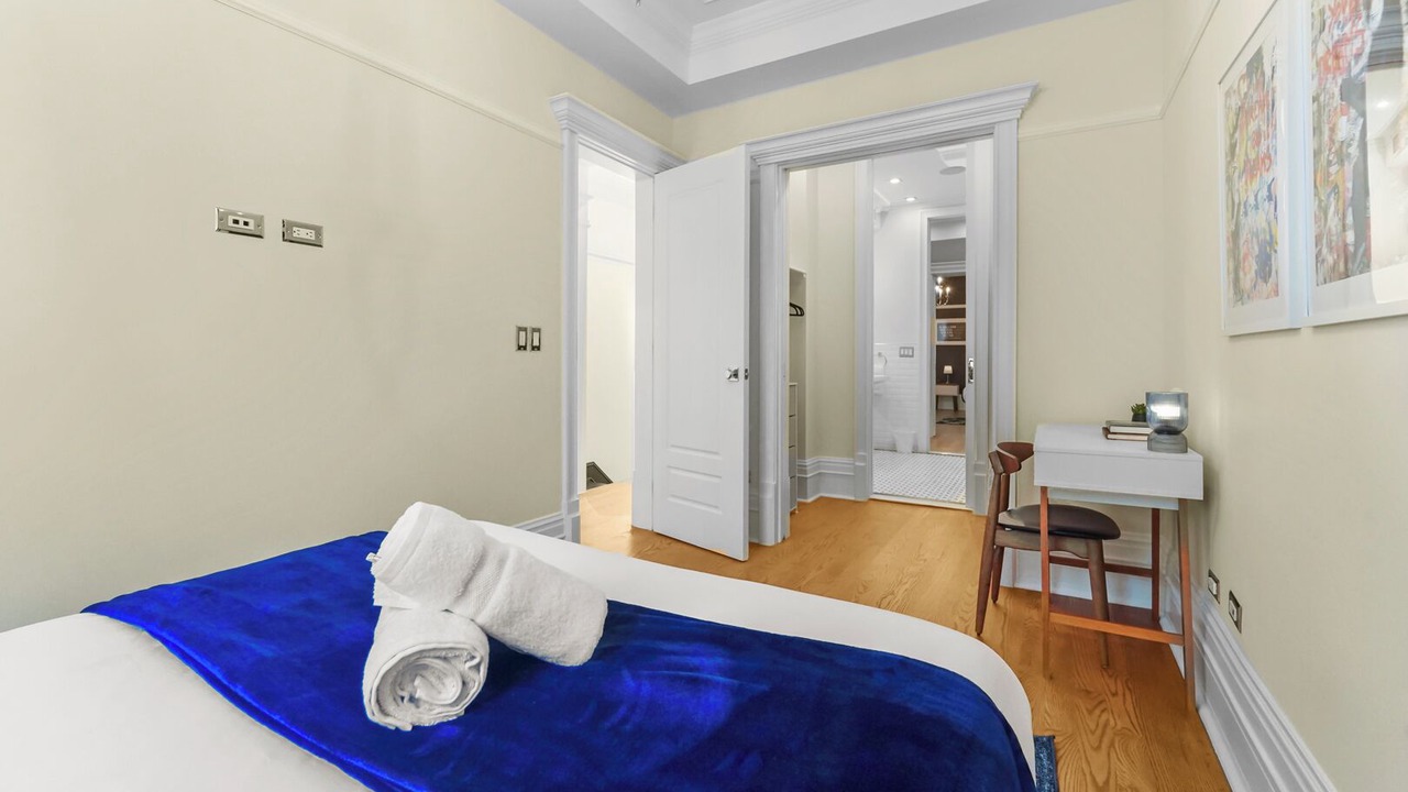 Photo of Bedroom in Hamilton Heights