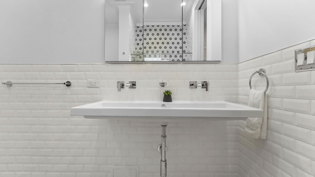 Photo of Bathroom in Hamilton Heights