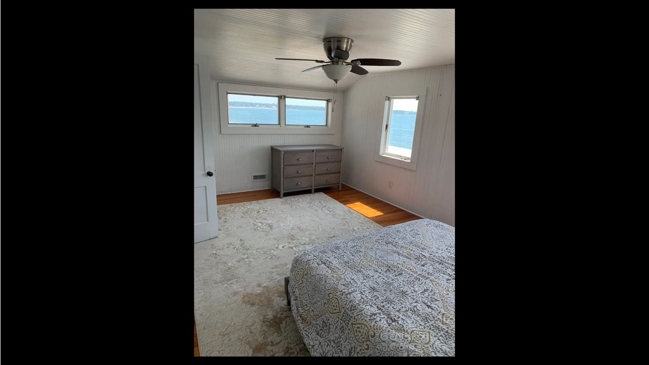 Photo of Bedroom in Niantic