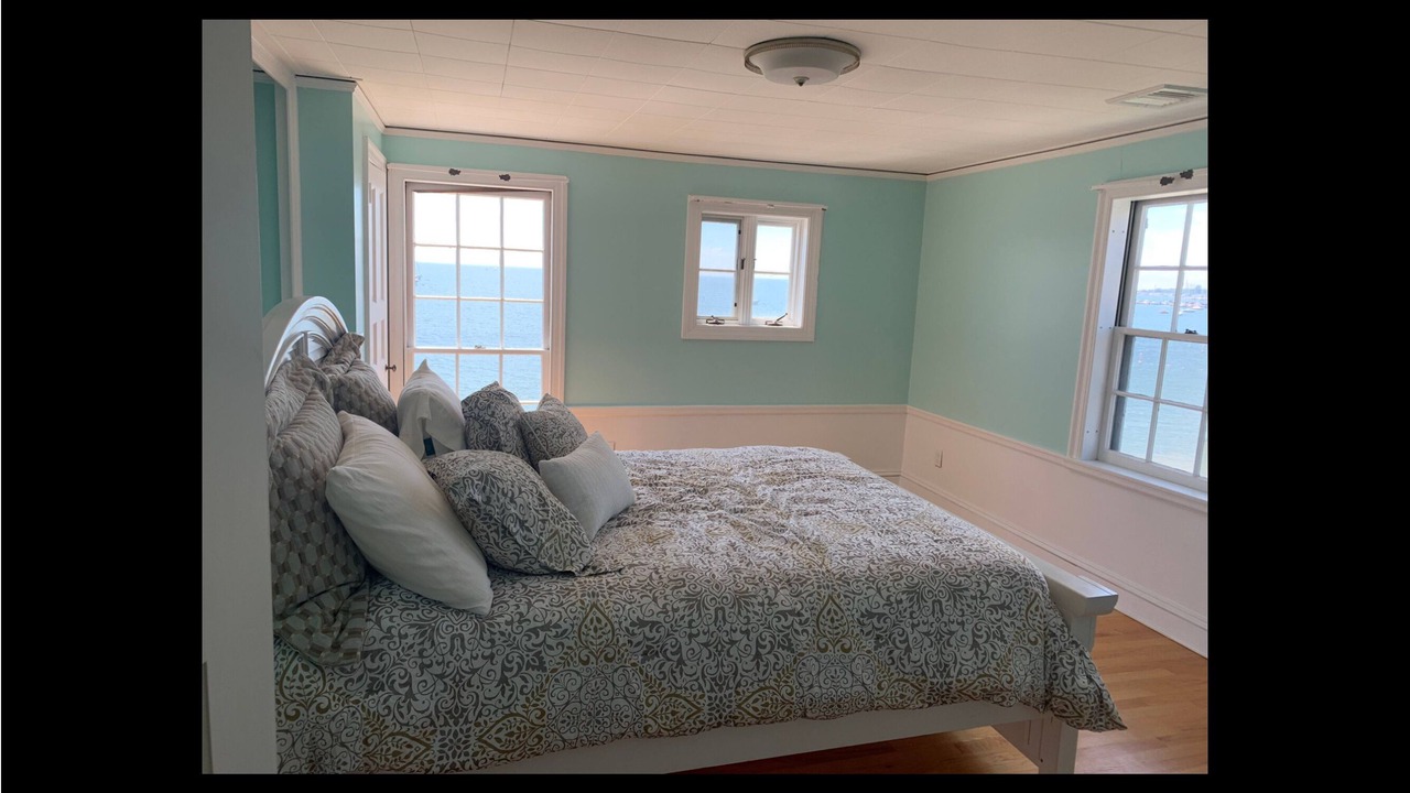 Photo of Bedroom in Niantic