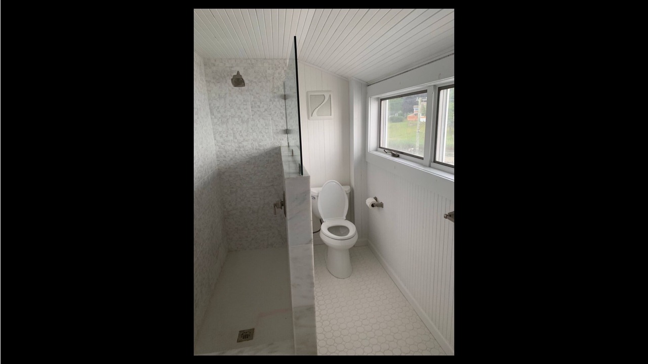 Photo of Bathroom in Niantic