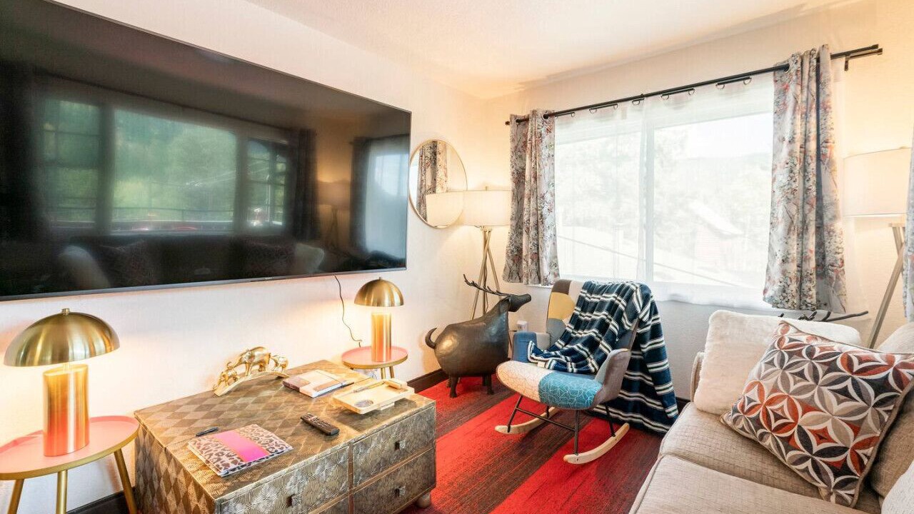 Photo of Livingroom in Green Mountain Falls