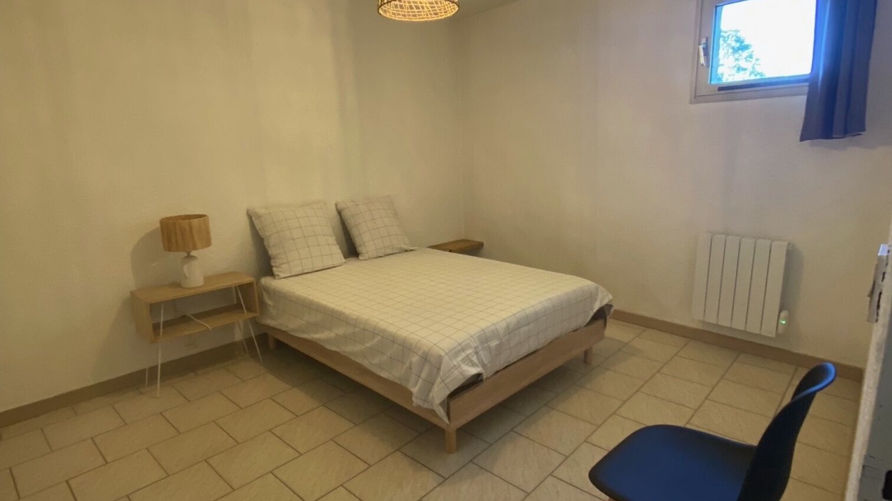 Photo of Bedroom in Entraigues-sur-la-Sorgue